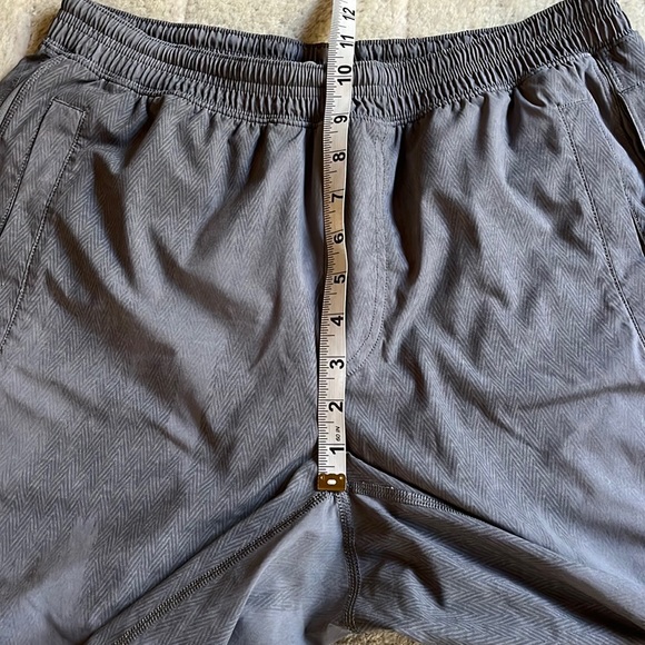Lululemon Shorts - Picture 13 of 14